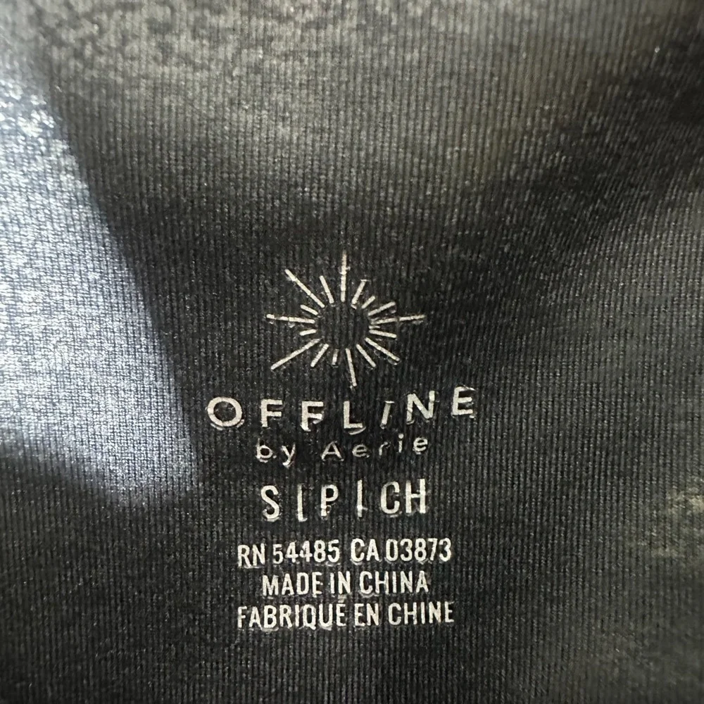 Offline by Aerie The Hugger Crossover High Waisted‎ Crackle Faux Leather Legging